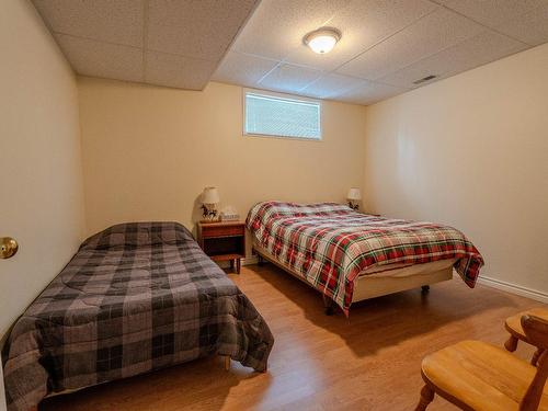 Chambre Ã Â coucher - 684Z 8E Rang, Saint-Théodore-D'Acton, QC - Indoor Photo Showing Bedroom