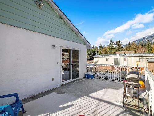 7965 Beaver Creek Rd, Port Alberni, BC - Outdoor With Deck Patio Veranda