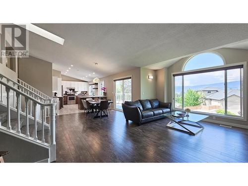 703 Westpoint Court, Kelowna, BC - Indoor