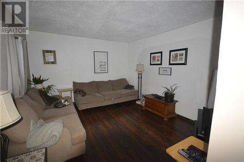 2879 Lake Dore Road, Golden Lake, ON - Indoor Photo Showing Living Room