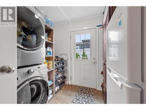 1835 Nancee Way Court Unit# 65, West Kelowna, BC - Indoor Photo Showing Laundry Room