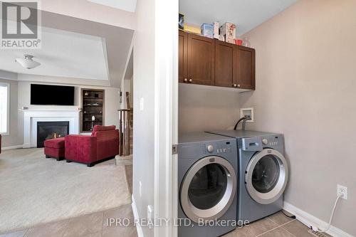 11 Bonavista Drive, Brampton, ON - Indoor Photo Showing Laundry Room