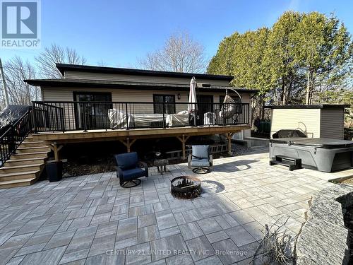 24 Cliffside Dr, Kawartha Lakes, ON - Outdoor With Deck Patio Veranda With Exterior
