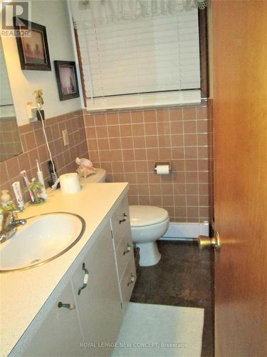580 Digby Avenue, Oshawa, ON - Indoor Photo Showing Bathroom