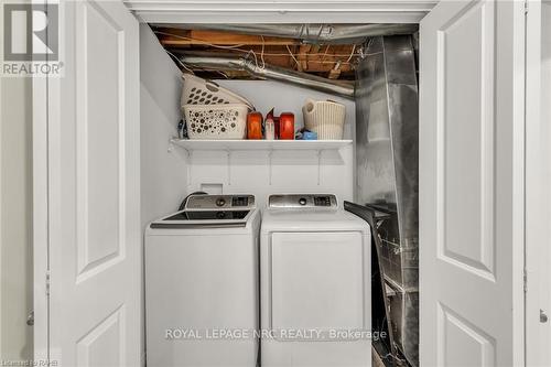 817 Lakeshore Rd, Haldimand, ON - Indoor Photo Showing Laundry Room