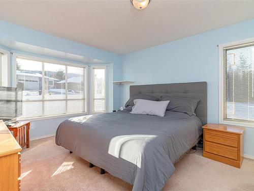 6149 Everest Way, Duncan, BC - Indoor Photo Showing Bedroom