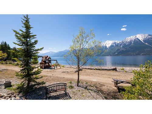 13488 Lakeshore Drive, Boswell, BC 