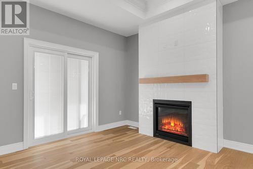 265 Lancaster Drive, Port Colborne, ON - Indoor Photo Showing Living Room With Fireplace