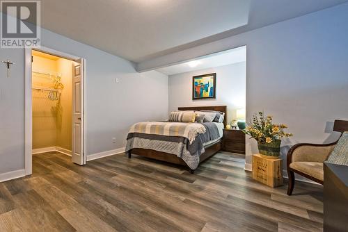 3802 Cypress Hills Drive, Osoyoos, BC - Indoor Photo Showing Bedroom