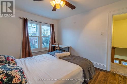 4578 Second Ave, Niagara Falls, ON - Indoor Photo Showing Bedroom
