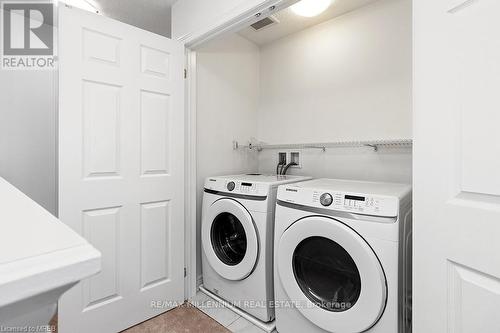109 Stanbaker Boulevard, Grey Highlands, ON - Indoor Photo Showing Laundry Room
