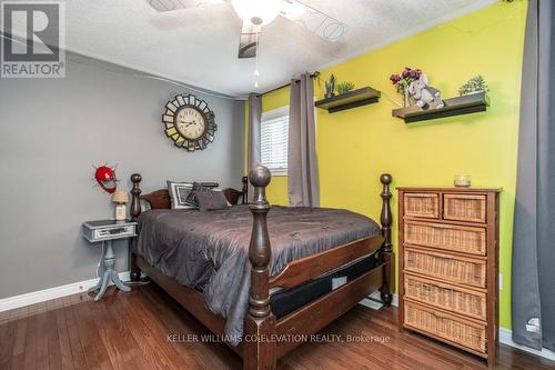 682 Dominion Ave, Midland, ON - Indoor Photo Showing Bedroom
