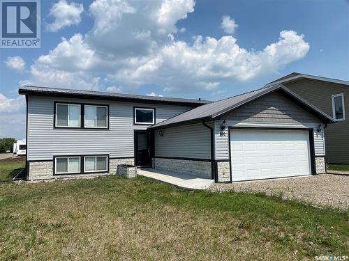 100 Guthrie Place, Eston, SK - Outdoor