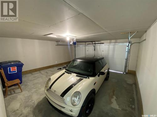 100 Guthrie Place, Eston, SK - Indoor Photo Showing Garage
