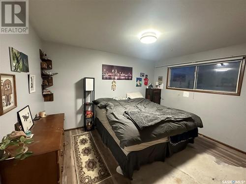 429 3Rd Avenue W, Assiniboia, SK - Indoor Photo Showing Bedroom