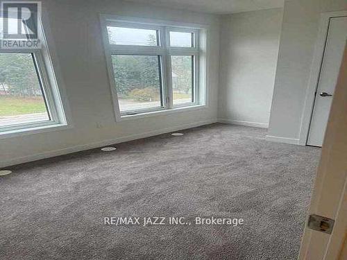 254 Townline Rd N, Oshawa, ON - Indoor Photo Showing Other Room