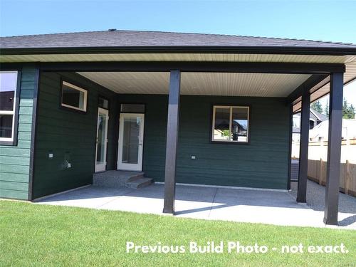 725 Beaver Creek Blvd, Campbell River, BC - Outdoor With Exterior