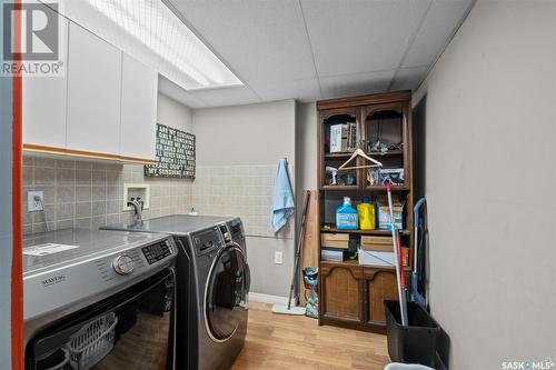 547 19Th Street W, Prince Albert, SK - Indoor Photo Showing Laundry Room