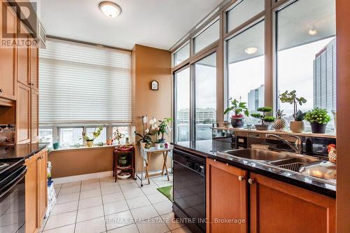 #509 -80 Absolute Ave, Mississauga, ON - Indoor Photo Showing Kitchen With Double Sink