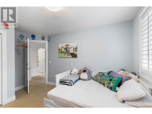 5162 Chute Lake Crescent, Kelowna, BC - Indoor Photo Showing Bedroom