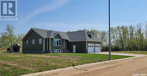 408 5Th Street E, Wilkie, SK - Outdoor