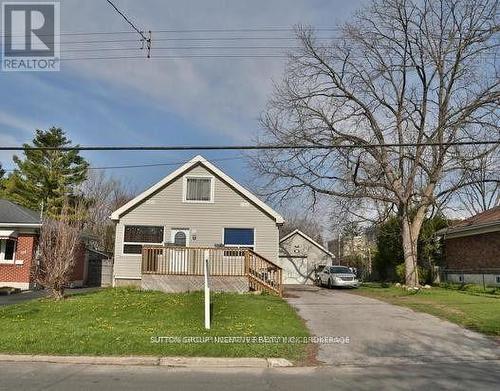 152 Puget St, Barrie, ON - Outdoor