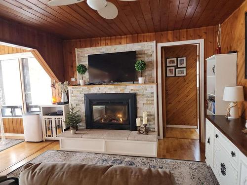 6 Rouse Lake, Marathon, ON - Indoor Photo Showing Living Room With Fireplace