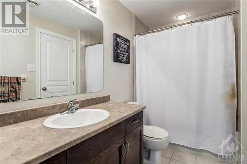 312 Royal Fern Way, Ottawa, ON - Indoor Photo Showing Bathroom
