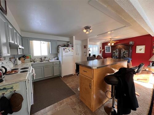 487 Corina Avenue, Princeton, BC - Indoor Photo Showing Kitchen With Double Sink