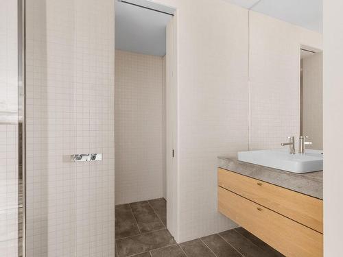 Salle de bains attenante Ã  la CCP - 4729 Av. Palm, Montréal (Le Sud-Ouest), QC - Indoor Photo Showing Bathroom