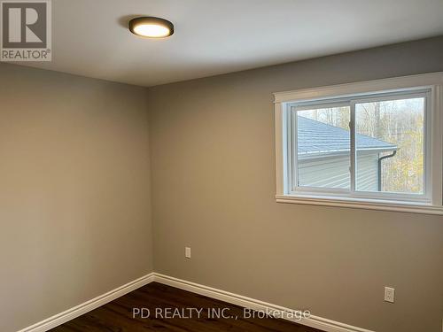 644 Skyline Rd, Smith-Ennismore-Lakefield, ON - Indoor Photo Showing Other Room