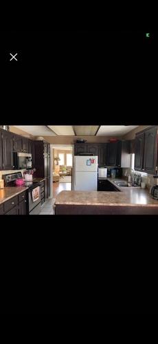 850 Hollywood Road, Kelowna, BC -  Photo Showing Kitchen