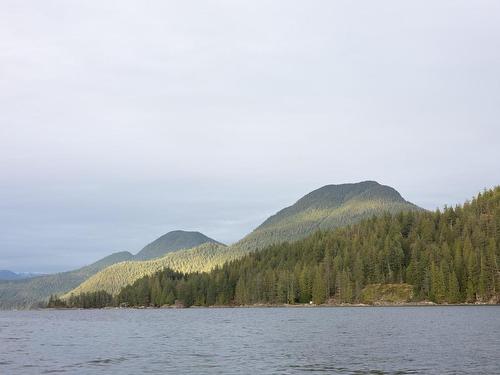 18 Rendezvous Island, See Remarks, BC 