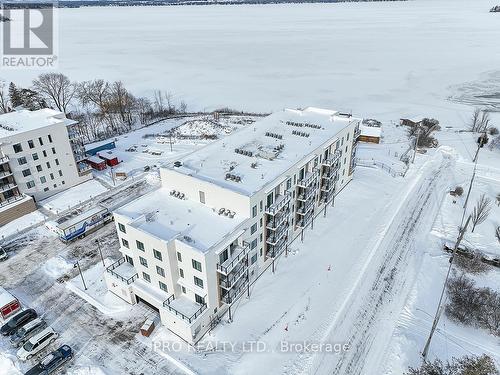 #303 -19B West St N, Kawartha Lakes, ON - Outdoor With View