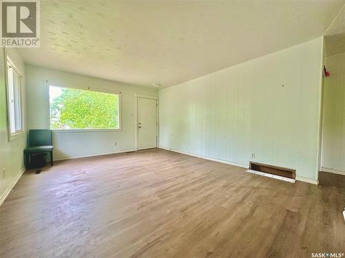 128 S Avenue S, Saskatoon, SK - Indoor Photo Showing Other Room