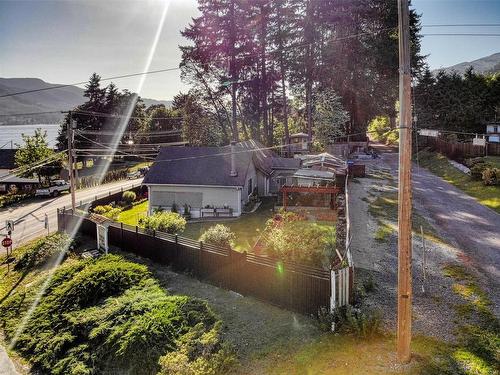 10651 Youbou Rd, Youbou, BC - Outdoor