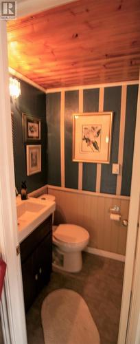 87 Main Street, Fogo, NL - Indoor Photo Showing Bathroom