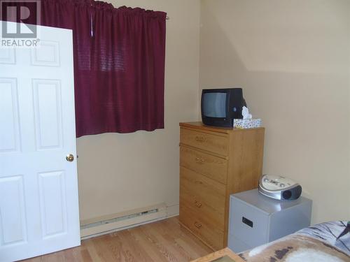 21 Fourth Street, Bell Island, NL - Indoor Photo Showing Bedroom