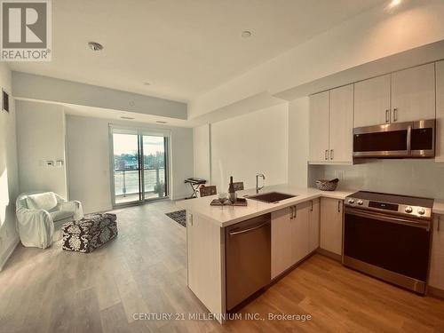 #321 -1 Hume St, Collingwood, ON - Indoor Photo Showing Kitchen