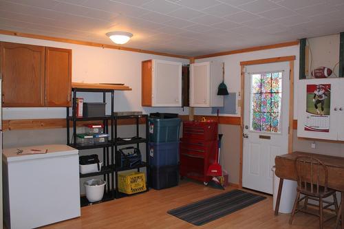 311 7Th Avenue, Nakusp, BC - Indoor Photo Showing Other Room
