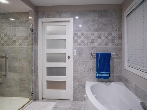 Ensuite bathroom - 1425 6E Rang, Saint-René, QC - Indoor Photo Showing Bathroom