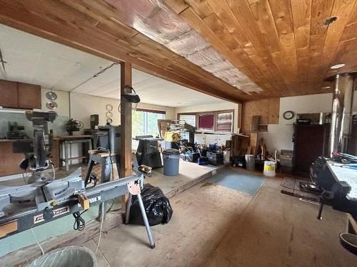 1612 Flume Road, Barriere, BC - Indoor