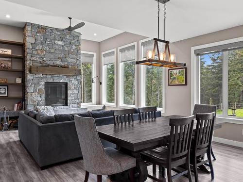 6560 Fawnhill Road, Kamloops, BC - Indoor Photo Showing Dining Room With Fireplace
