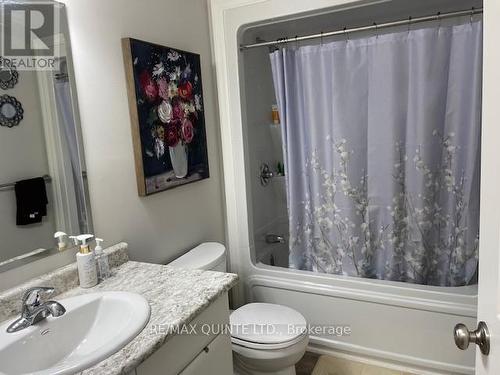 27 Caleb Crescent, Quinte West, ON - Indoor Photo Showing Bathroom