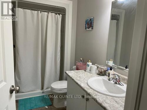 27 Caleb Crescent, Quinte West, ON - Indoor Photo Showing Bathroom