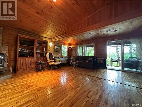 531 Hwy 118, Gray Rapids, NB - Indoor With Fireplace