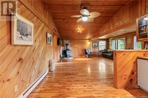 531 Hwy 118, Gray Rapids, NB - Indoor Photo Showing Laundry Room