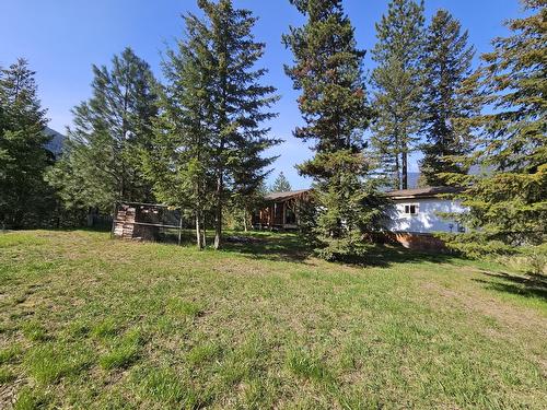 5965 Paradise Valley Road, Winlaw, BC - Outdoor