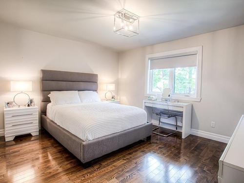 Master bedroom - 7388  - 7392 Boul. Notre-Dame, Laval (Sainte-Dorothée), QC - Indoor Photo Showing Bedroom