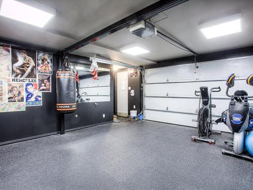 Garage - 7388  - 7392 Boul. Notre-Dame, Laval (Sainte-Dorothée), QC - Indoor Photo Showing Garage